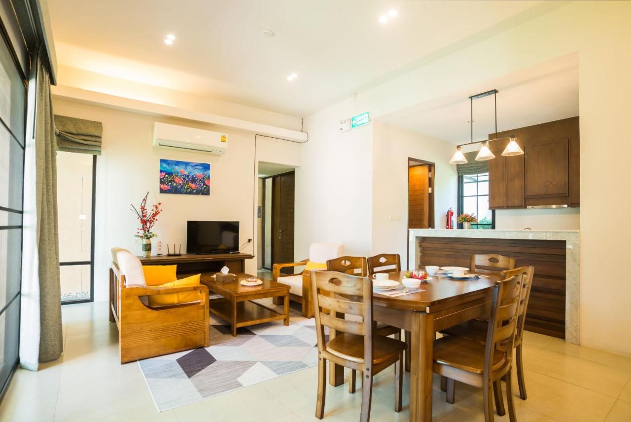 Cozy Time Villa Hotel Chiang Mai Esterno foto